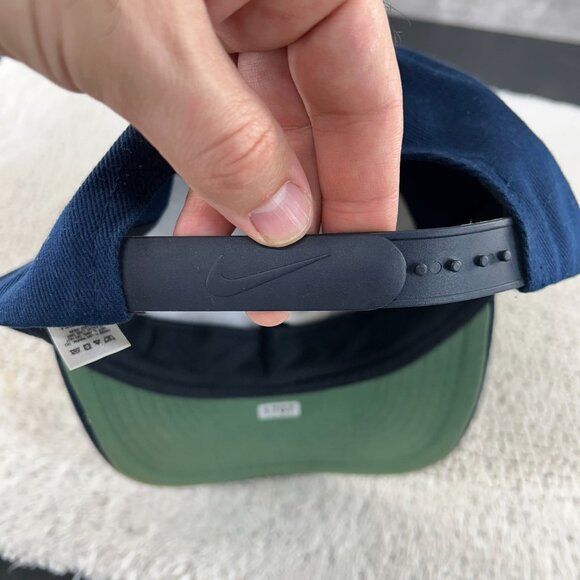 VINTAGE NIKE CENTER SWOOSH SNAPBACK HAT OSFA Y2K NAVY BLUE EMBROIDERED - Picture 8 of 8